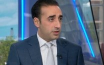 govt vows to back free press