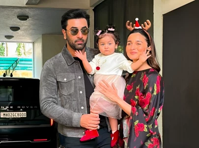in pictures ranbir kapoor and alia bhatt finally reveal daughter raha s face
