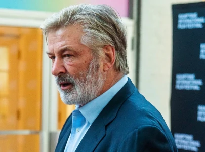 alec baldwin charged with manslaughter over rust film death