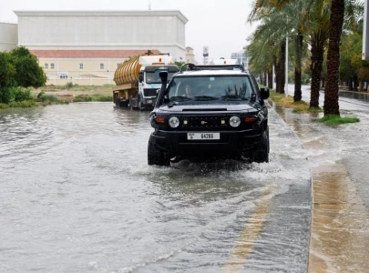 schools offices shut as heavy rain returns to desert uae