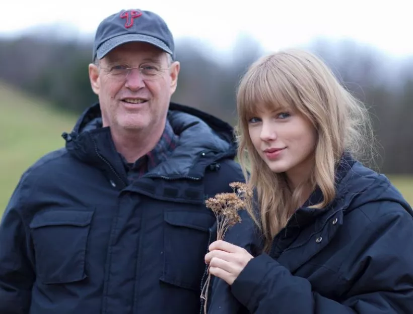 australian police investigate taylor swift s dad over alleged assault