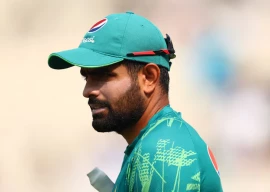 aussie coach backs embattled babar