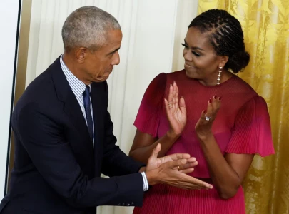 trump condemns won t apologise for video depicting obamas as apes