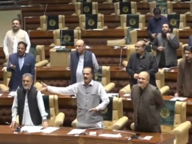 ‘Sindhu Desh Naa Manzoor’ chants bring Sindh Assembly to a standstill