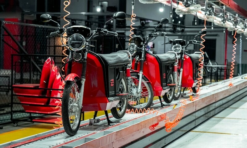 E-bike sales surge in Pakistan amid rising fuel prices