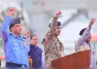field marshal asim munir centre chief of the air staff air chief marshal zaheer ahmad baber sidhu left and chief of the naval staff admiral naveed ashraf right on may 19 photo ispr