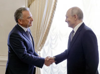 putin agrees to resume three way peace talks with ukraine and us