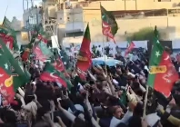 pickpockets strike during k p cm s rally in karachi