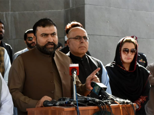 caretaker interior minister sarfraz ahmed bugti holding a press conference at balochistan chief minister s secretariat quetta on september 30th photo radio pakistan