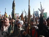 houthi supporters rally to show support for the movement as fighting intensifies across several yemeni fronts in sanaa yemen october 9 2026 reuters