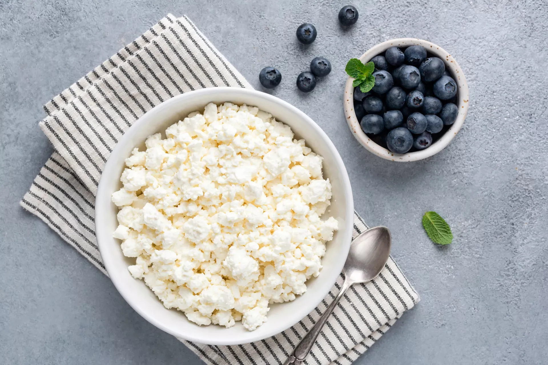 cottage cheese is trendy again but is it healthy everyone on tiktok says so