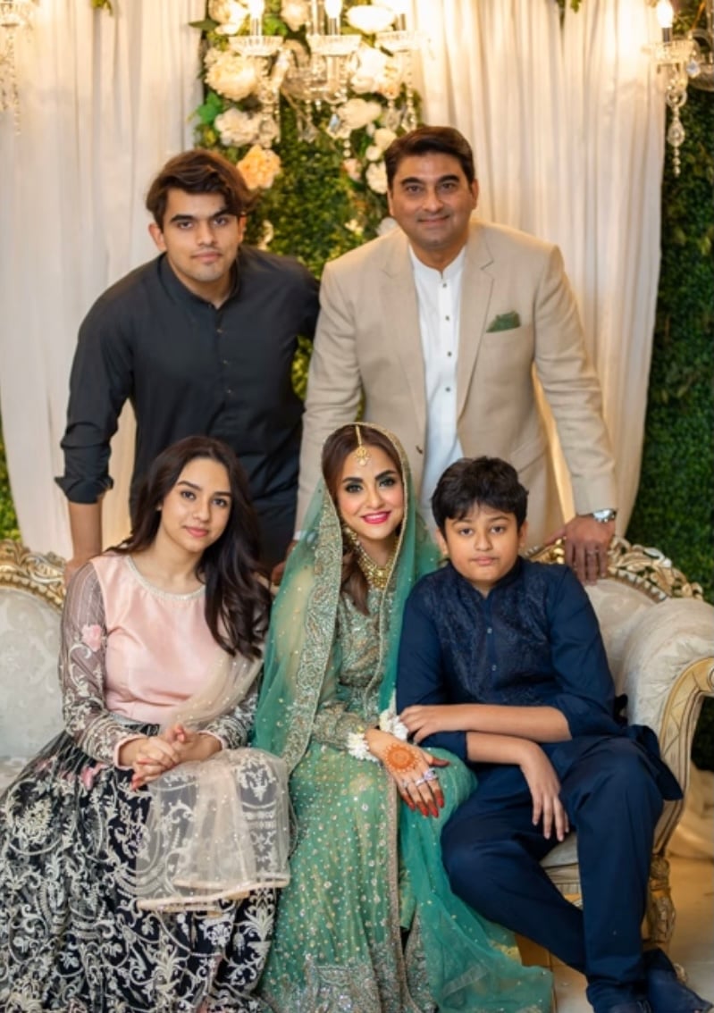 nadia khan husband first marriage