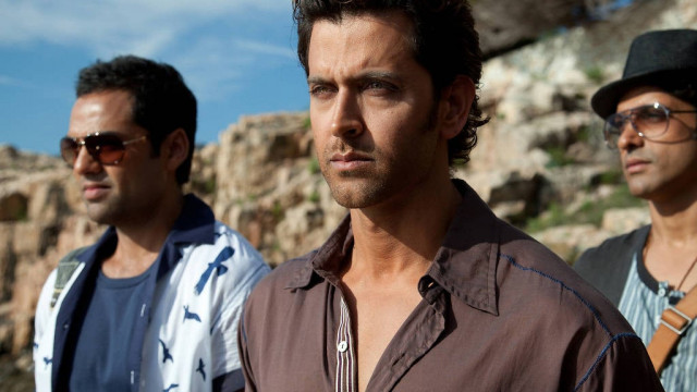 hrithik almost killed his co stars in zindagi na milegi dobara hrithik almost killed his co stars in zindagi na milegi dobara