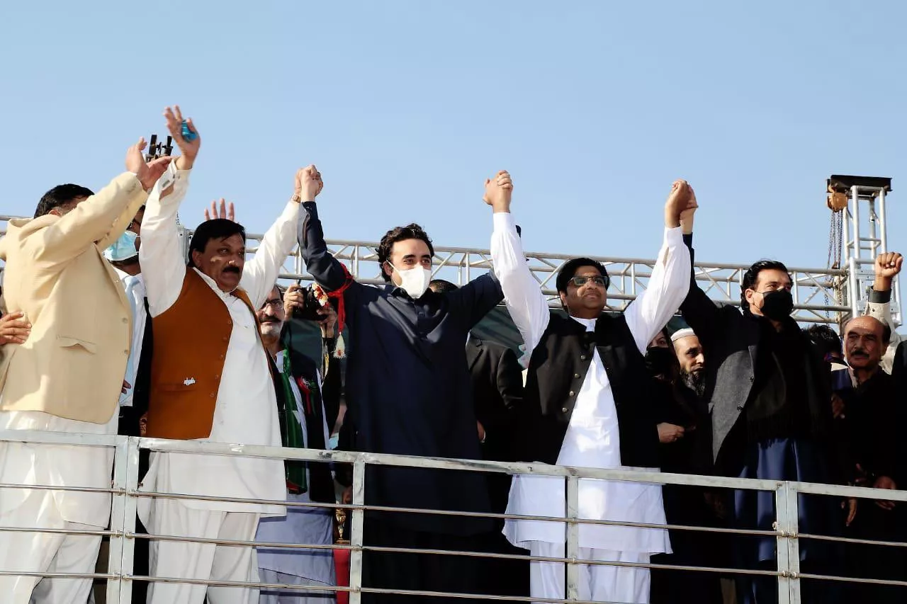 bilawal seeks punjab s support to oust pm bilawal seeks punjab s support to oust pm