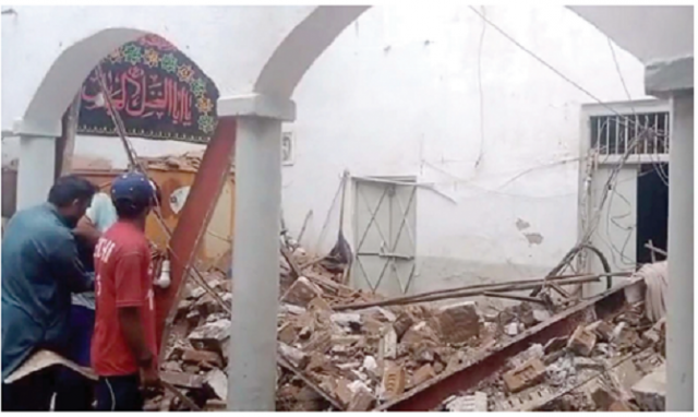 at least 15 flood victims were killed on monday after the roof of a mosque collapsed in khairpur photo inp at least 15 flood victims were killed on monday after the roof of a mosque collapsed in khairpur photo inp