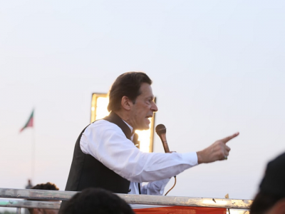 imran asks centre to play its role in k p law order imran asks centre to play its role in k p law order