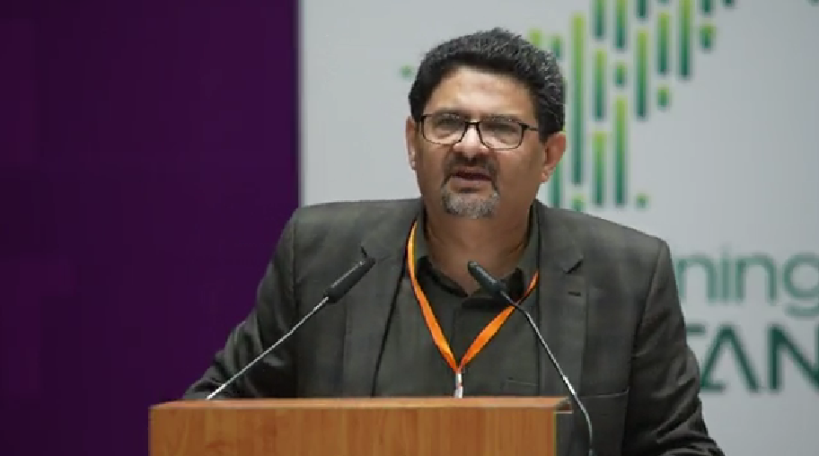 miftah ismail speaking at the reimagining pakistan seminar held at habib university in karachi photo file