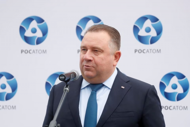 alexei rakhmanov president of the united shipbuilding corporation delivers a speech during a farewell ceremony as russia s floating nuclear power plant akademik lomonosov leaves the service base of rosatomflot company for a journey along the northern sea route to chukotka from murmansk russia august 23 2019 photo reuters alexei rakhmanov president of the united shipbuilding corporation delivers a speech during a farewell ceremony as russia s floating nuclear power plant akademik lomonosov leaves the service base of rosatomflot company for a journey along the northern sea route to chukotka from murmansk russia august 23 2019 photo reuters