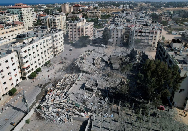 hamas frees two hostages as palestinian death toll crosses 4 000 hamas frees two hostages as palestinian death toll crosses 4 000