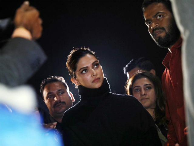chhapaak director says deepika padukone s jnu visit in 2020 left a dent in the film chhapaak director says deepika padukone s jnu visit in 2020 left a dent in the film