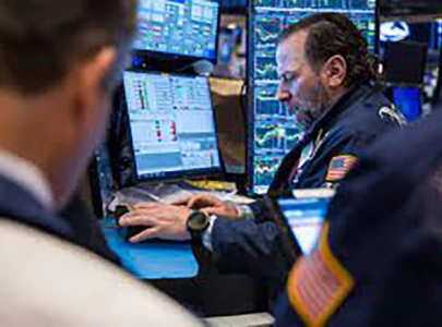 nasdaq manages 5th straight record close