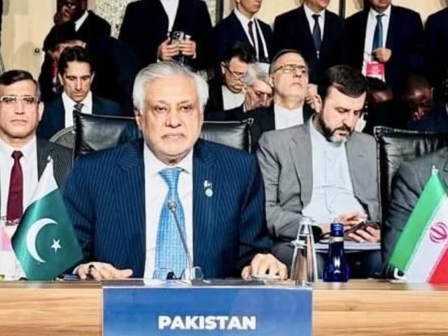 fm ishaq dar during 51st council of foreign ministers meeting of the organisation of islamic cooperation held in istanbul on june 21 photo x com mishaqdar50 fm ishaq dar during 51st council of foreign ministers meeting of the organisation of islamic cooperation held in istanbul on june 21 photo x com mishaqdar50