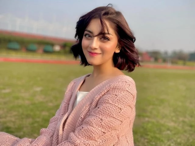 alizeh shah continues to call out mistreatment in the pakistani tv industry alizeh shah continues to call out mistreatment in the pakistani tv industry