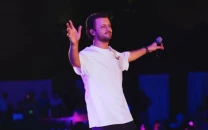 chaos and mismanagement reported at atif aslam concert in karachi