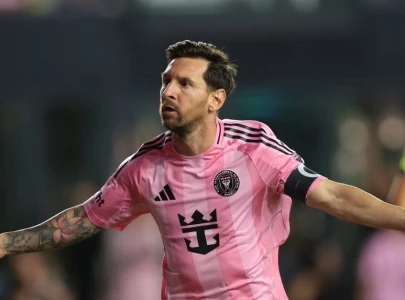 messi scores twice to set leagues cup record in miami victory messi scores twice to set leagues cup record in miami victory