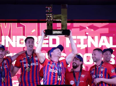 seifert powers super giants to hundred title