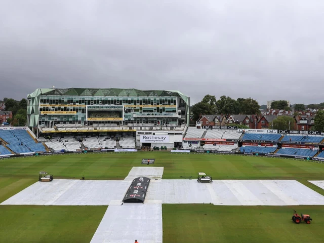 the covers stay on the pitch as rain delays the start of the second day of the first test between england and pakistan at headingley photo afp the covers stay on the pitch as rain delays the start of the second day of the first test between england and pakistan at headingley photo afp