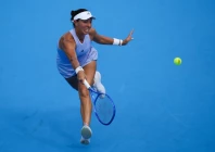 jessica pegula usa returns a shot against iga swi tek pol during the cincinnati open at lindner family tennis center photo reuters