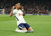 savio celebrates scoring the team s fourth goal during the english league cup photo afp