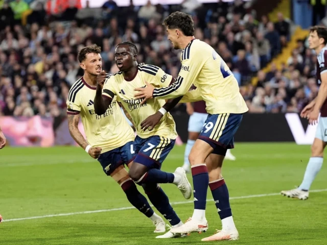 Arsenal punish troubled Villa