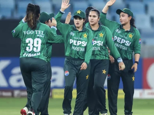 Pakistan beat Thailand in Asia Cup opener