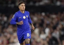 man city land fernandez in record deal