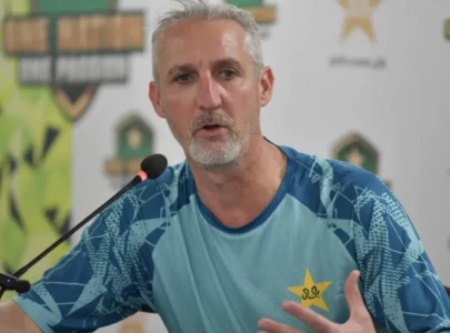 gillespie lambasts aaqib over sackings