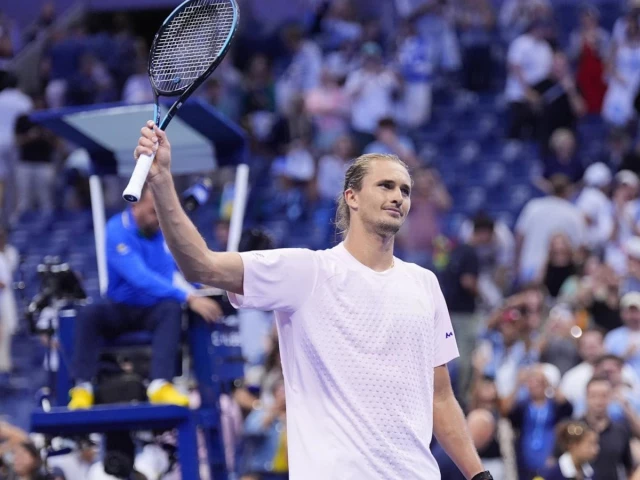Zverev, Gauff ease into US Open last 16