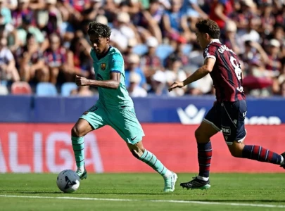 yamal double helps barca beat levante yamal double helps barca beat levante