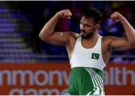 inam butt takes silver in commonwealth games 2022 photo afp