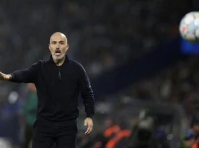 maresca defends var officials after man city benefit from error