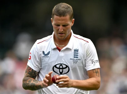 brook says carse needs time away