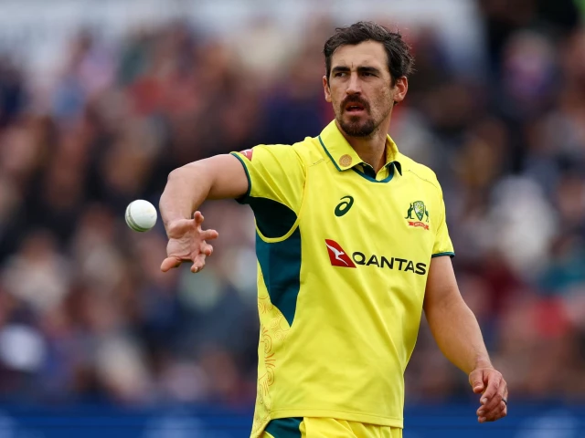 Starc wary of 'unknown' conditions on Australia tour of South Africa