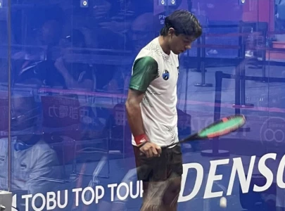 irfan sinks indian rival to reach asian games squash semis irfan sinks indian rival to reach asian games squash semis