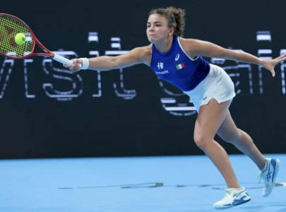 paolini steers italy past china in bjk paolini steers italy past china in bjk