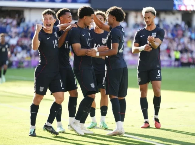 Smells like teen spirit as US thrash Peru