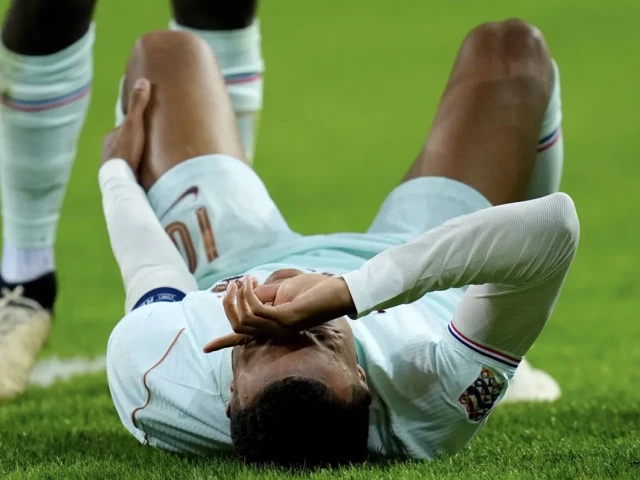 Mbappe out for two weeks or more