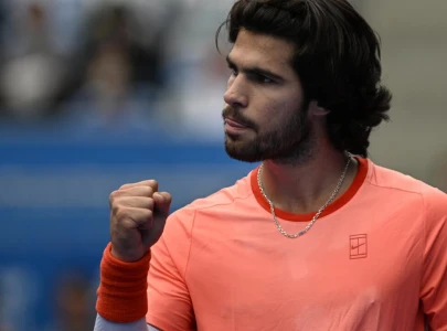 alcaraz through to japan open semis