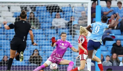 manchester city s khadija shaw scores their fourth goal photo reuters manchester city s khadija shaw scores their fourth goal photo reuters