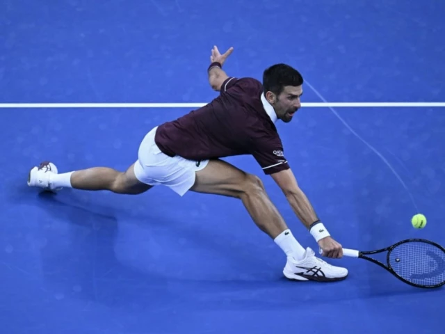 Djokovic into China Open final